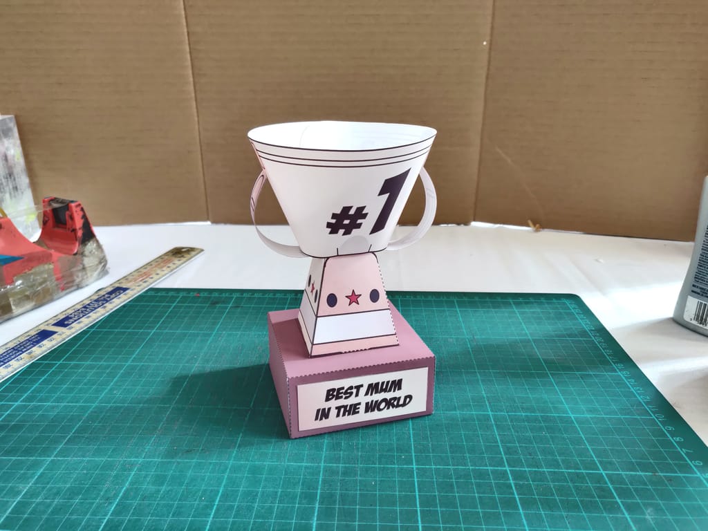 5-fivr Trophy-assembled